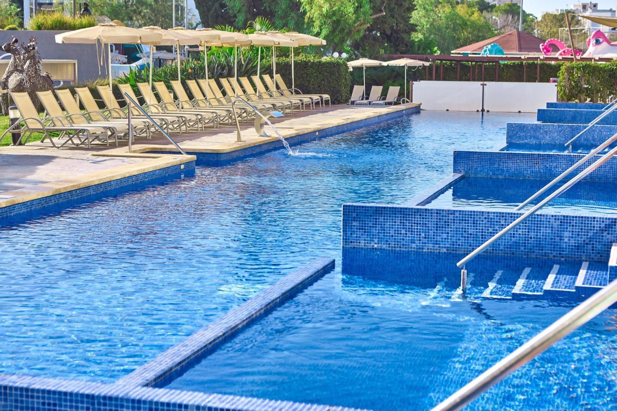Aparthotel Zafiro Palmanova Esterno foto
