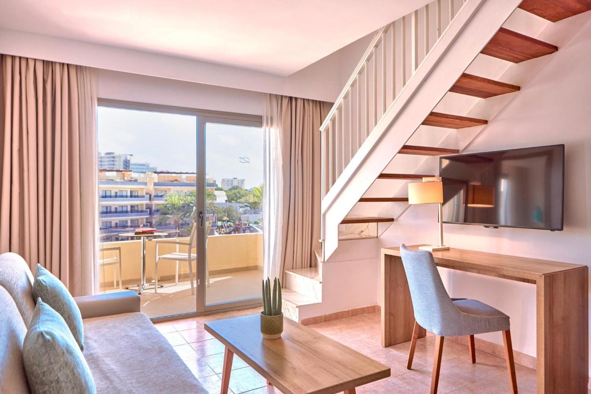 Aparthotel Zafiro Palmanova Esterno foto